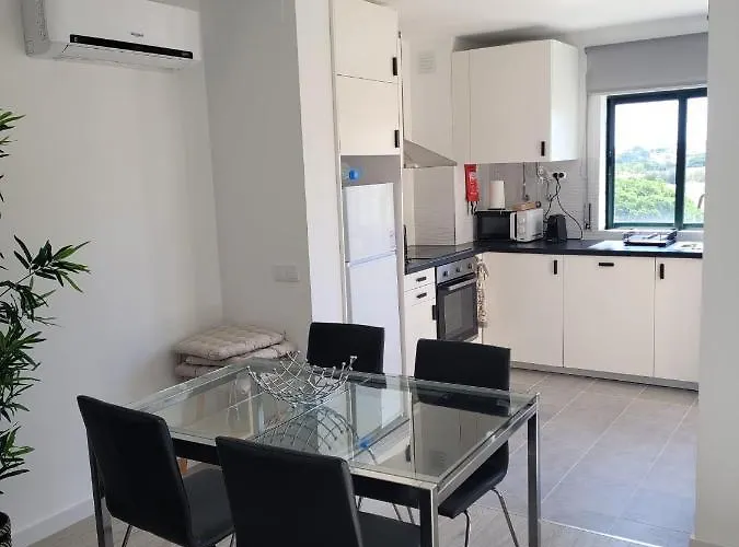 Apartamento T1 Salgados *